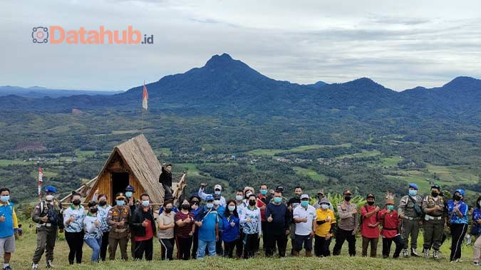 Tempat Wisata Bukit Kijang Bengkayang