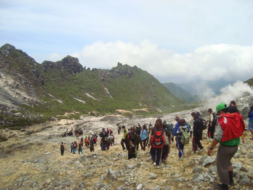 Tempat Wisata Berastagi Karo Sumatera Utara