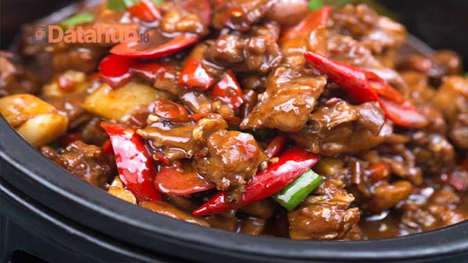 15 Resep Ayam Cah Kecap Sederhana & Bumbu Meresap