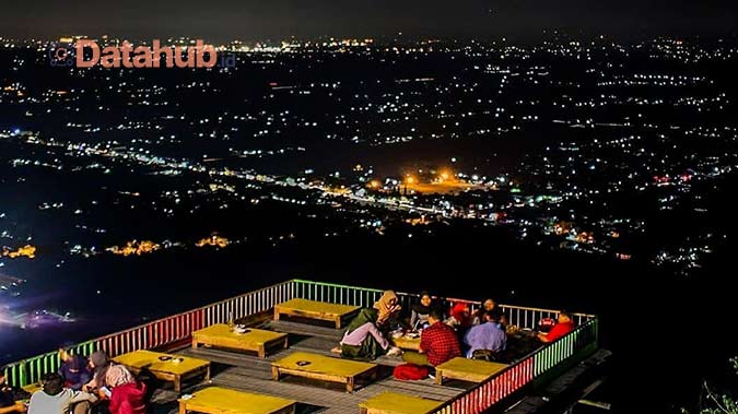 wisata malam bukit bintang jogja 1