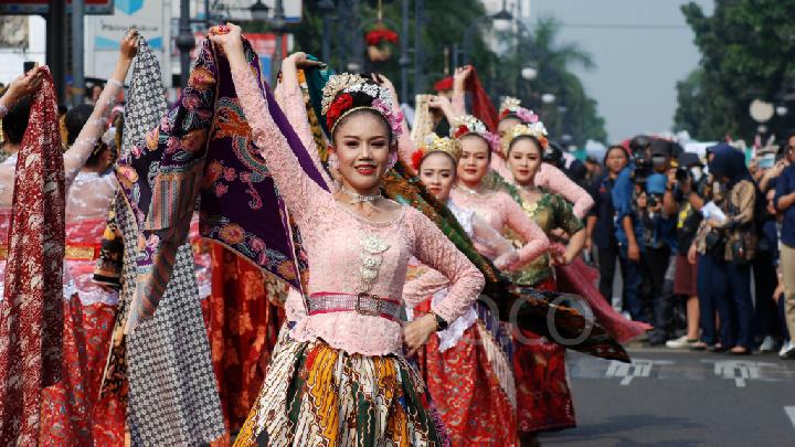 Tari Jaipong Sunda